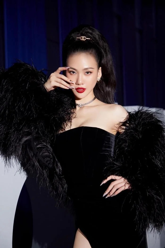 Bùi Quỳnh Hoa lên tiếng trước việc dự thi Miss Universe 2023 thay cho Thảo Nhi Lê 2 Bùi Quỳnh Hoa lên tiếng trước việc dự thi Miss Universe 2023 thay cho Thảo Nhi Lê 2