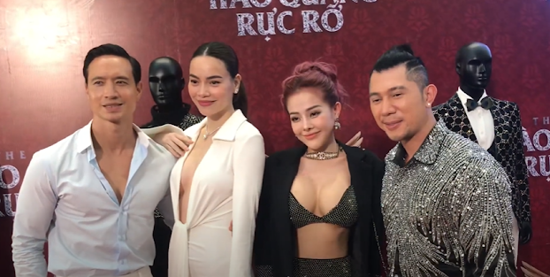 Khắc khắc vợ chồng Hồ Ngọc Hà đứng chung khung hình với Lương Bằng Quang - Ngân 98 (Ảnh: Chụp màn hình) Khắc khắc vợ chồng Hồ Ngọc Hà đứng chung khung hình với Lương Bằng Quang - Ngân 98 (Ảnh: Chụp màn hình)