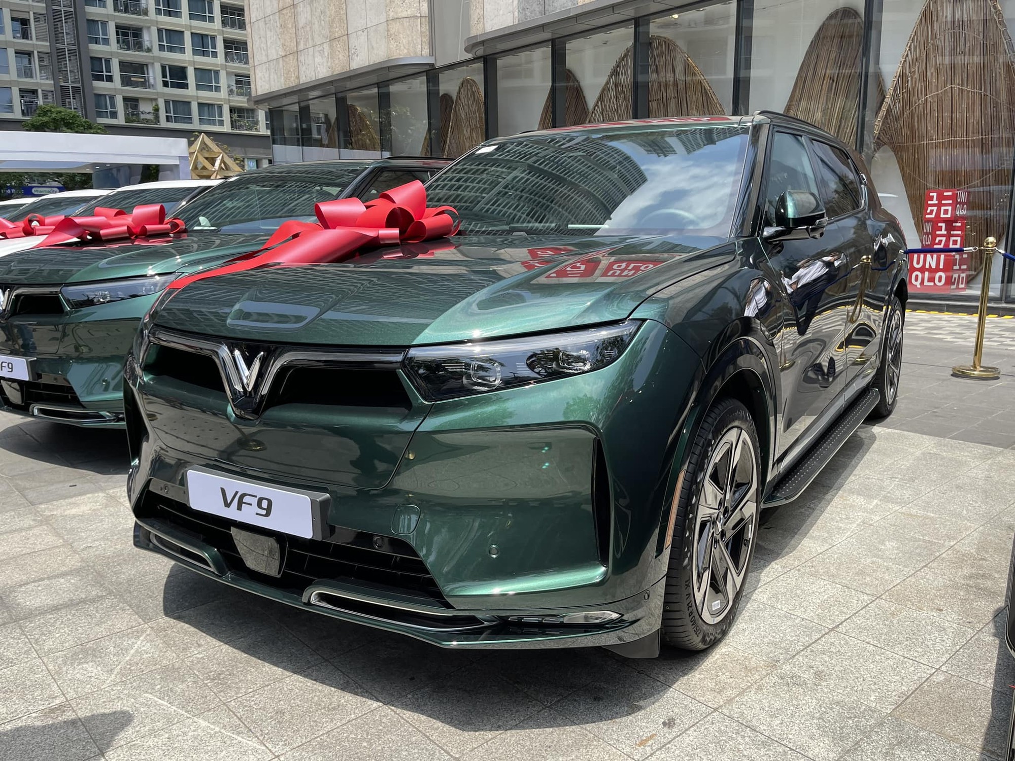 VinFast VF9 chính thức giao xe đến khách hàng Việt 2 VinFast VF9 chính thức giao xe đến khách hàng Việt 2