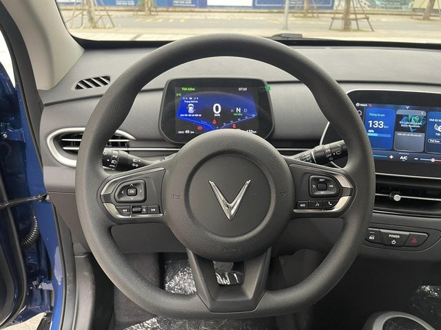 Mẫu ô tô điện Việt là đối thủ của Toyota Raize và Kia Sonet chính thức chào hàng: Trang bị ấn tượng, giá bán cực yêu thương 3 Mẫu ô tô điện Việt là đối thủ của Toyota Raize và Kia Sonet chính thức chào hàng: Trang bị ấn tượng, giá bán cực yêu thương 3
