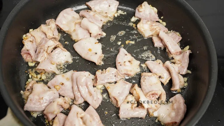 Cách làm món lòng xào dưa dễ làm nhưng ngon như ngoài hàng 2 Cách làm món lòng xào dưa dễ làm nhưng ngon như ngoài hàng 2