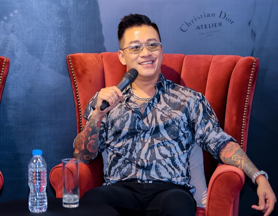 Tuấn Hưng công khai nhắc đến Sơn Tùng, lời lẽ gây chú ý 4 Tuấn Hưng công khai nhắc đến Sơn Tùng, lời lẽ gây chú ý 4