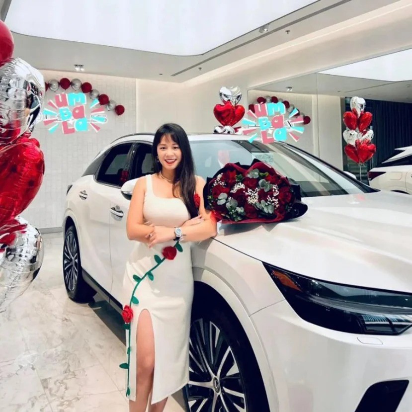Hậu shark Bình xác nhận li hôn, bà Đào Lan Hương có phản ứng khi CDM nhắc tới Phương Oanh 4 Hậu shark Bình xác nhận li hôn, bà Đào Lan Hương có phản ứng khi CDM nhắc tới Phương Oanh 4