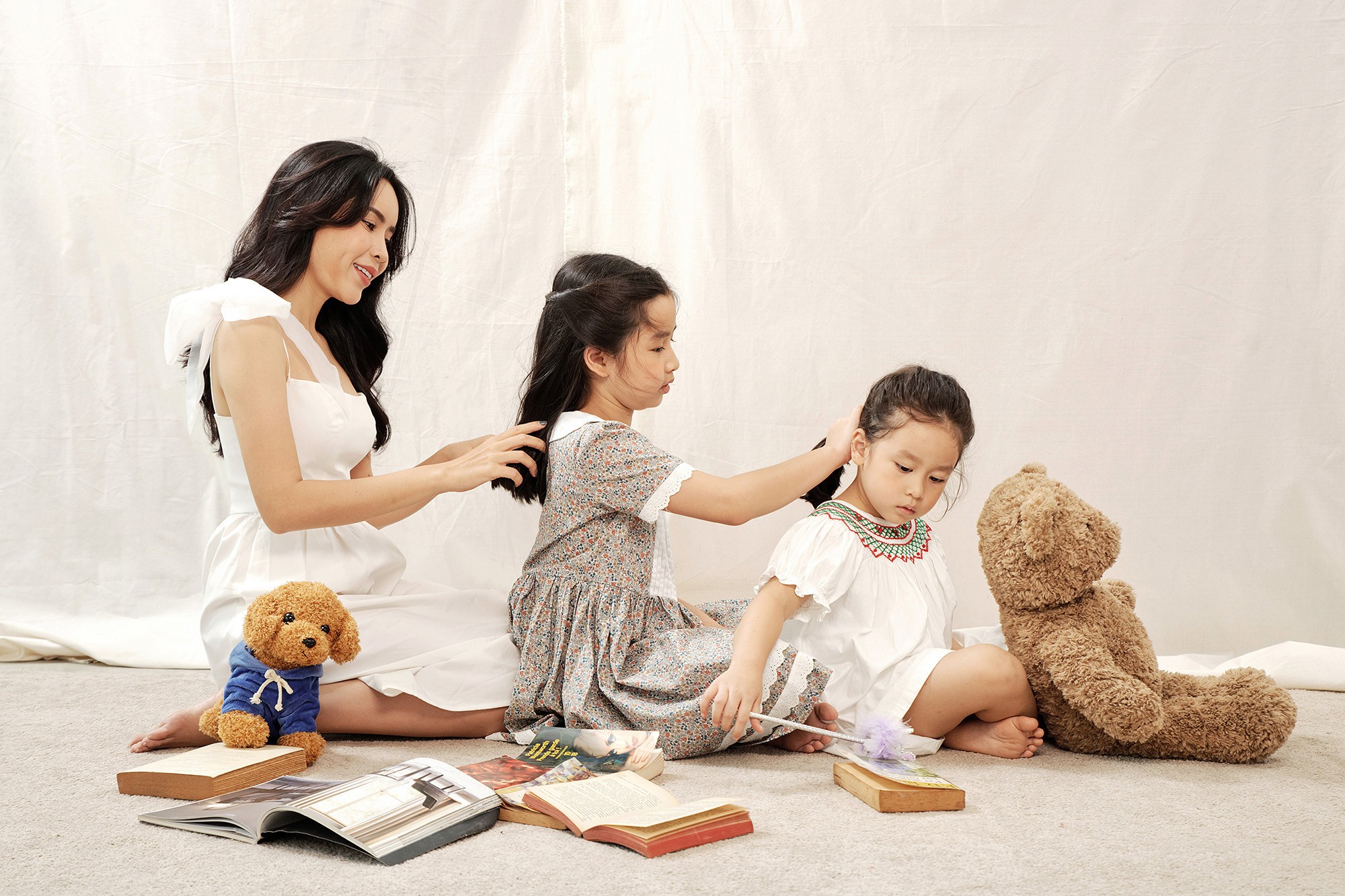 Lưu Hương Giang tung khoảnh khắc đi ăn, con gái nói 1 câu gây nghẹn lòng 6 Lưu Hương Giang tung khoảnh khắc đi ăn, con gái nói 1 câu gây nghẹn lòng 6