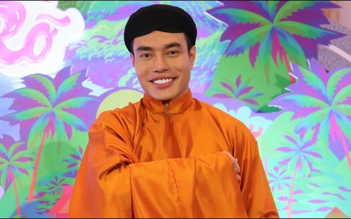 Phản ứng của Lê Dương Bảo Lâm trước hành động để vợ làm việc vất vả trong mưa - Ảnh 1 Phản ứng của Lê Dương Bảo Lâm trước hành động để vợ làm việc vất vả trong mưa - Ảnh 1