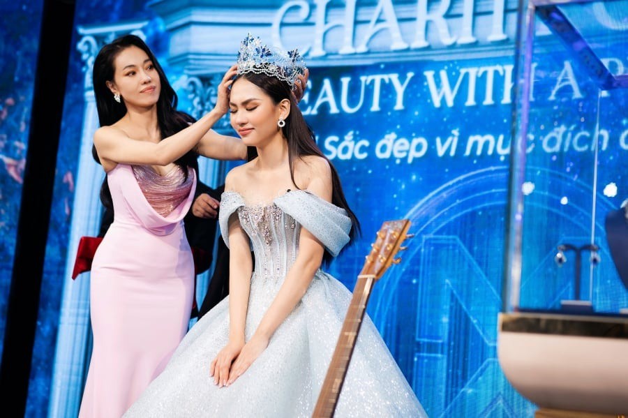 Bà Phạm Kim Dung cho rằng, dự án nhân ái của Mai Phương sẽ kéo dài trong một quãng thời gian dài (Ảnh: FBNV) Bà Phạm Kim Dung cho rằng, dự án nhân ái của Mai Phương sẽ kéo dài trong một quãng thời gian dài (Ảnh: FBNV)