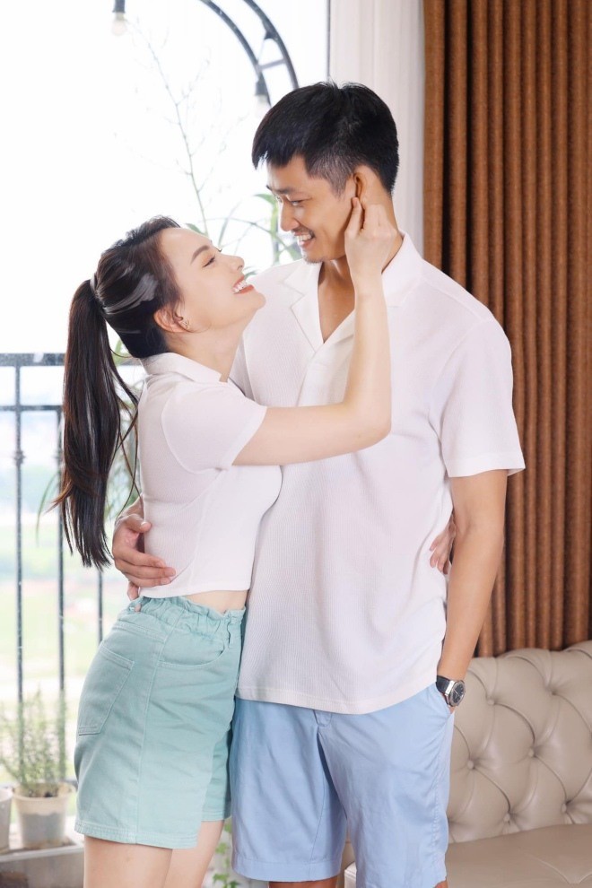 Bảo Thanh cùng ông xã (Ảnh: FBNV) Bảo Thanh cùng ông xã (Ảnh: FBNV)