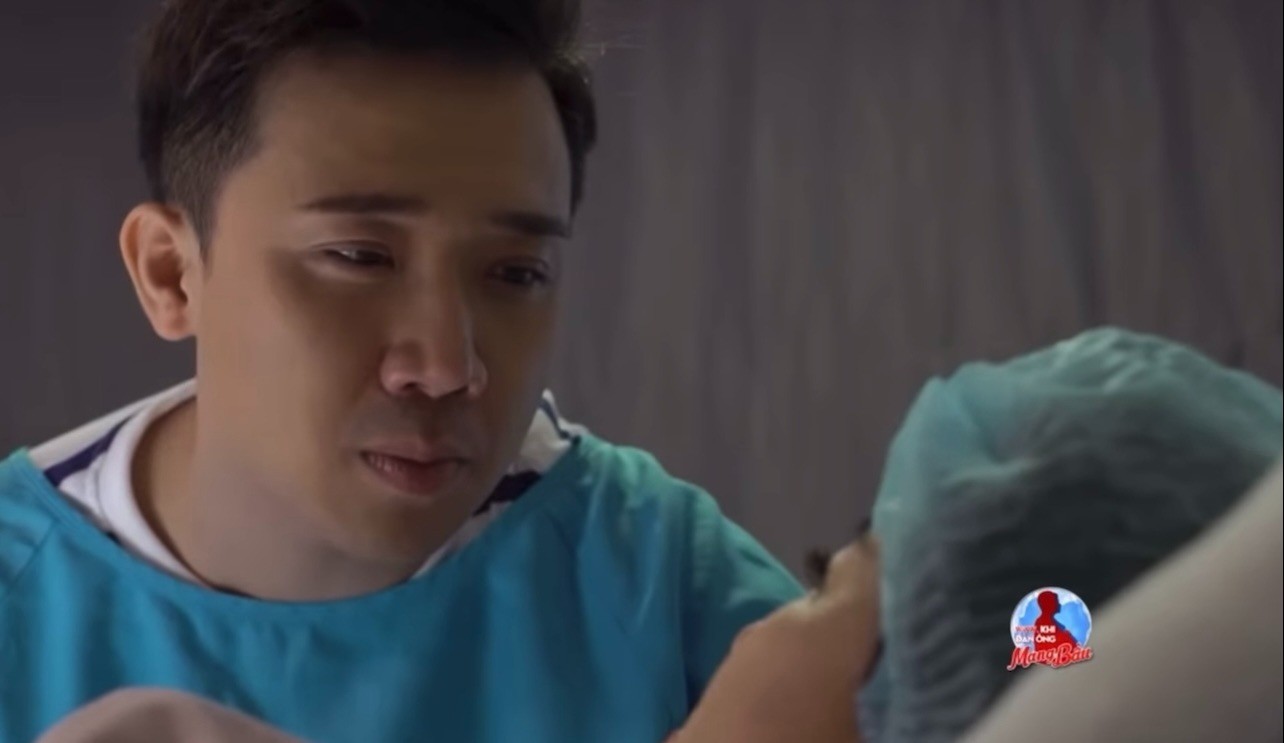 Trấn Thành rưng rưng nước mắt (Ảnh: Chụp màn hình) Trấn Thành rưng rưng nước mắt (Ảnh: Chụp màn hình)