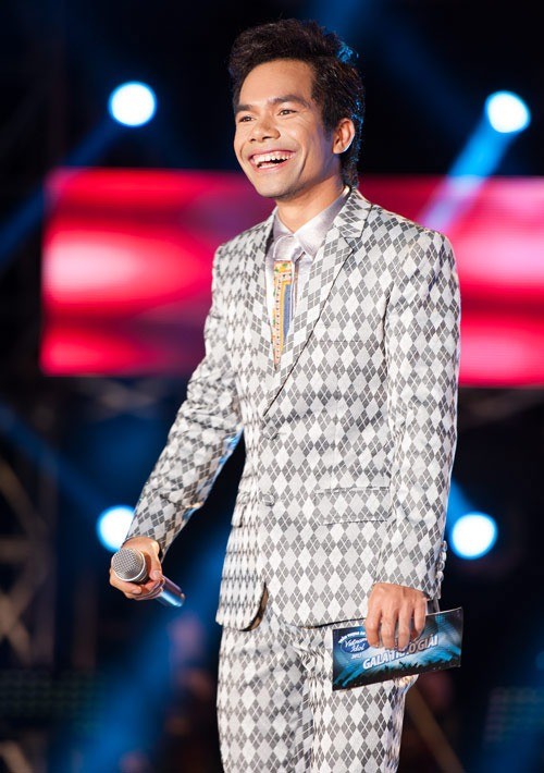 Yasuy trở thành Quán quân Vietnam Idol 2012 khiến nhiều người chú ý (Ảnh: BTC) Yasuy trở thành Quán quân Vietnam Idol 2012 khiến nhiều người chú ý (Ảnh: BTC)
