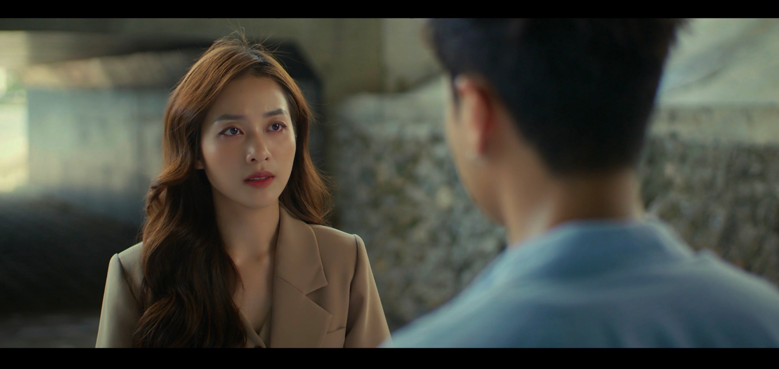 Phân cảnh Danh 'vạch trần' quá khứ Trâm Anh trong 'Gia đình mình vui bất thình lình' gây bão trên MXH - Ảnh 1