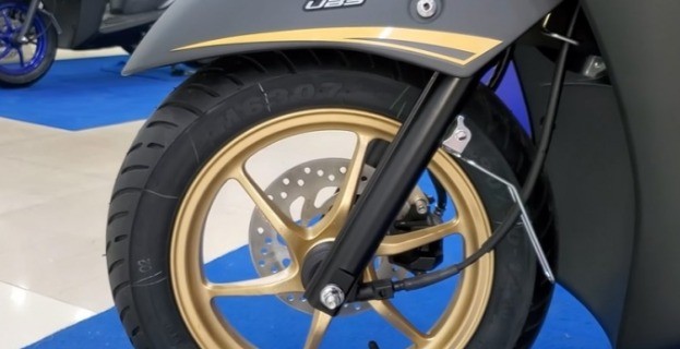 Honda Vision có đối thủ mới, thiết kế khiến các nàng cũng phải mê - Ảnh 3 Honda Vision có đối thủ mới, thiết kế khiến các nàng cũng phải mê - Ảnh 3