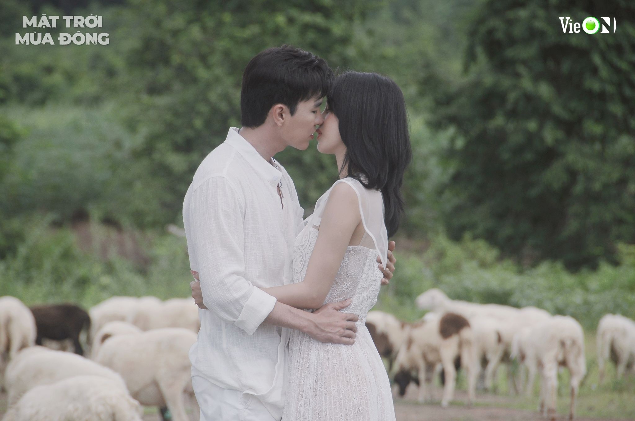 Steven Nguyễn thừa nhận áp lực khi diễn cảnh hôn với Trình Mỹ Duyên - Ảnh 2