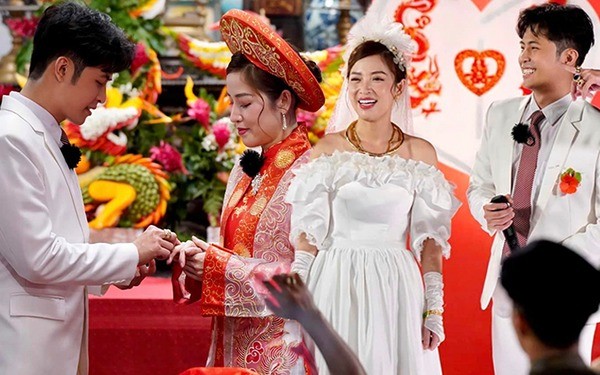 Loạt ảnh cưới của Puka - Gin Tuấn Kiệt. Ảnh: FBNV Loạt ảnh cưới của Puka - Gin Tuấn Kiệt. Ảnh: FBNV