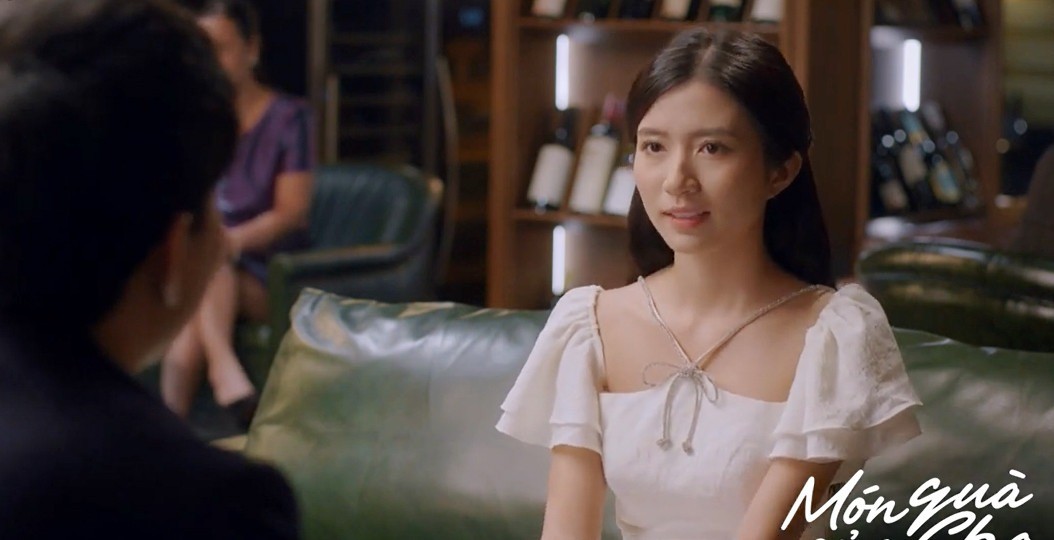 'Món quà của cha' tập 13: Hiếu biết thân thế thật, Nghĩa về nhà 'báo nợ' bố ruột 3 tỷ đồng - Ảnh 3