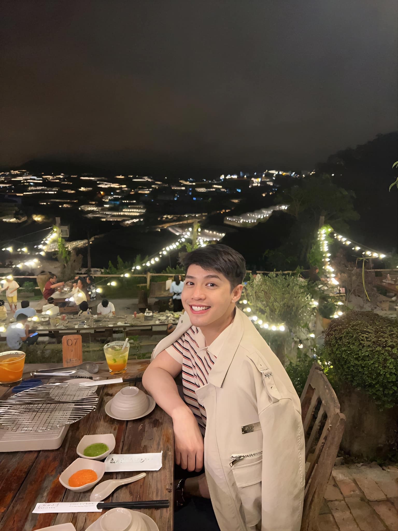 Bức ảnh mới nhất của Noo Phước Thịnh. Ảnh: FBNV Bức ảnh mới nhất của Noo Phước Thịnh. Ảnh: FBNV 