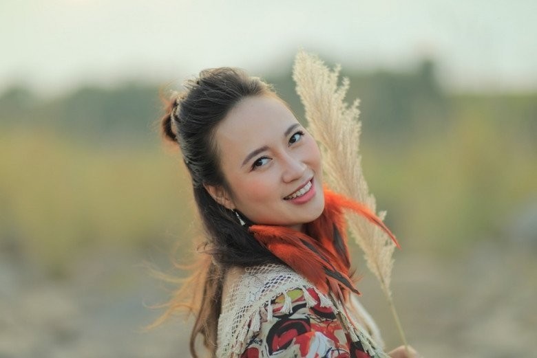 Khánh Linh 'Họa mi trong mưa' nói gì sau màn lộ diện là Vịt Madame tại 'Ca sĩ giấu mặt'? - Ảnh 1 Khánh Linh 'Họa mi trong mưa' nói gì sau màn lộ diện là Vịt Madame tại 'Ca sĩ giấu mặt'? - Ảnh 1