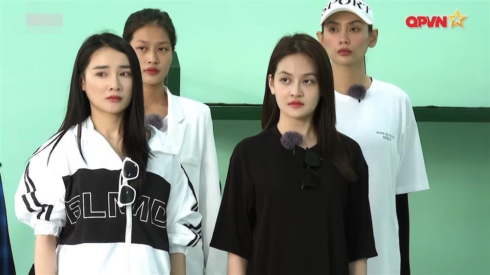 Nhã Phương - Thiên Ân thân thiết sau chương trình Sao nhập ngũ. Ảnh: Internet