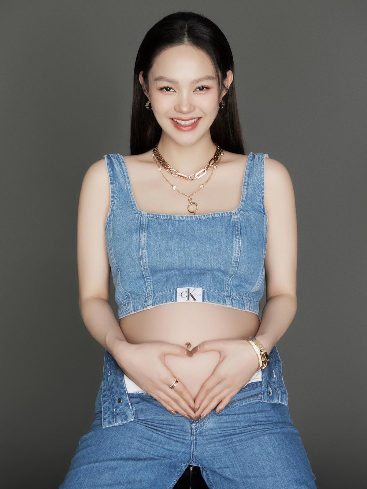 Minh Hằng có hành trình mang thai vô cùng đáng nhớ. Ảnh: FBNV