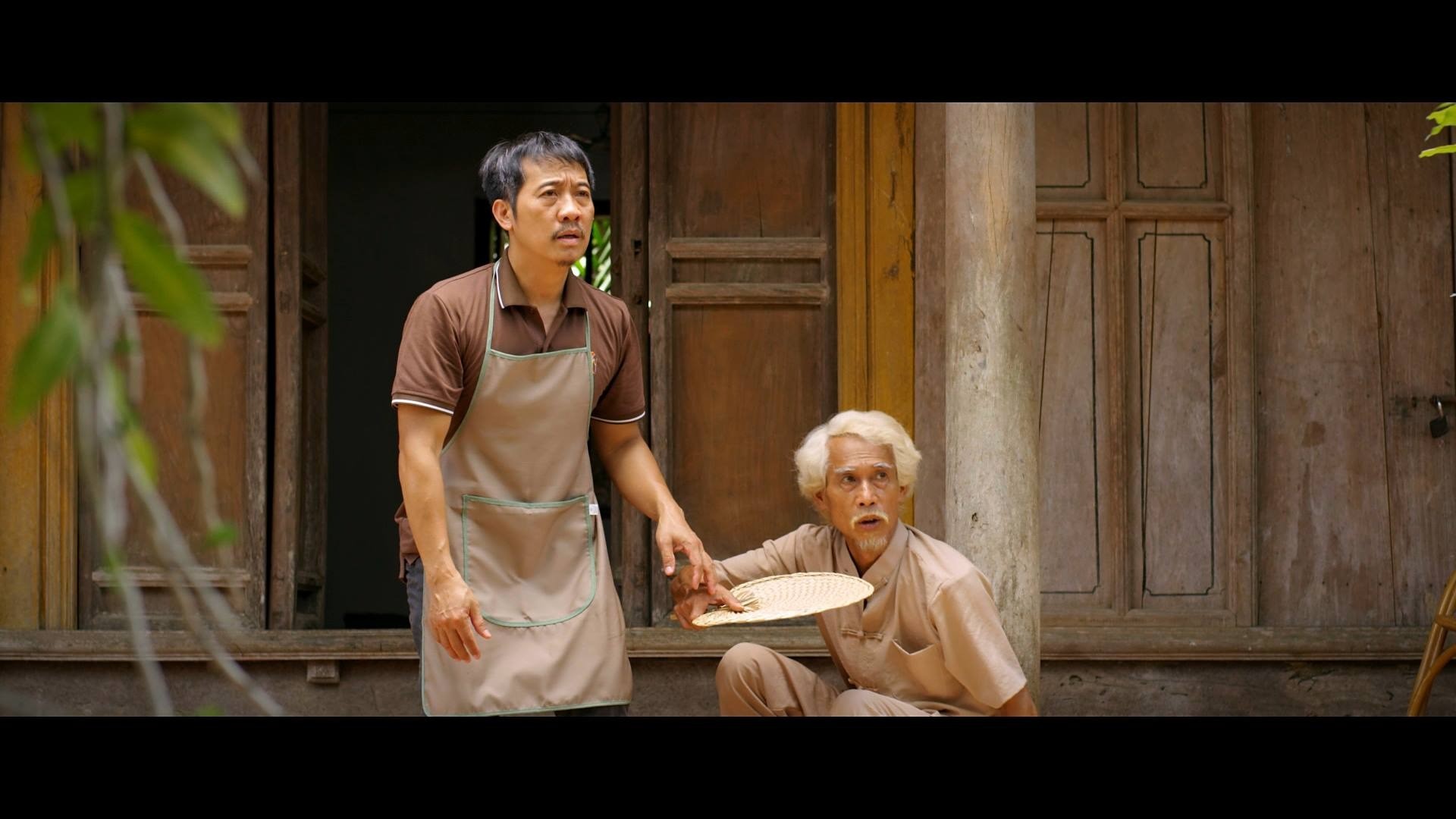 Hoàng Thùy Linh 'vắng mặt' trong preview tập 1 của phim mới - Ảnh 1