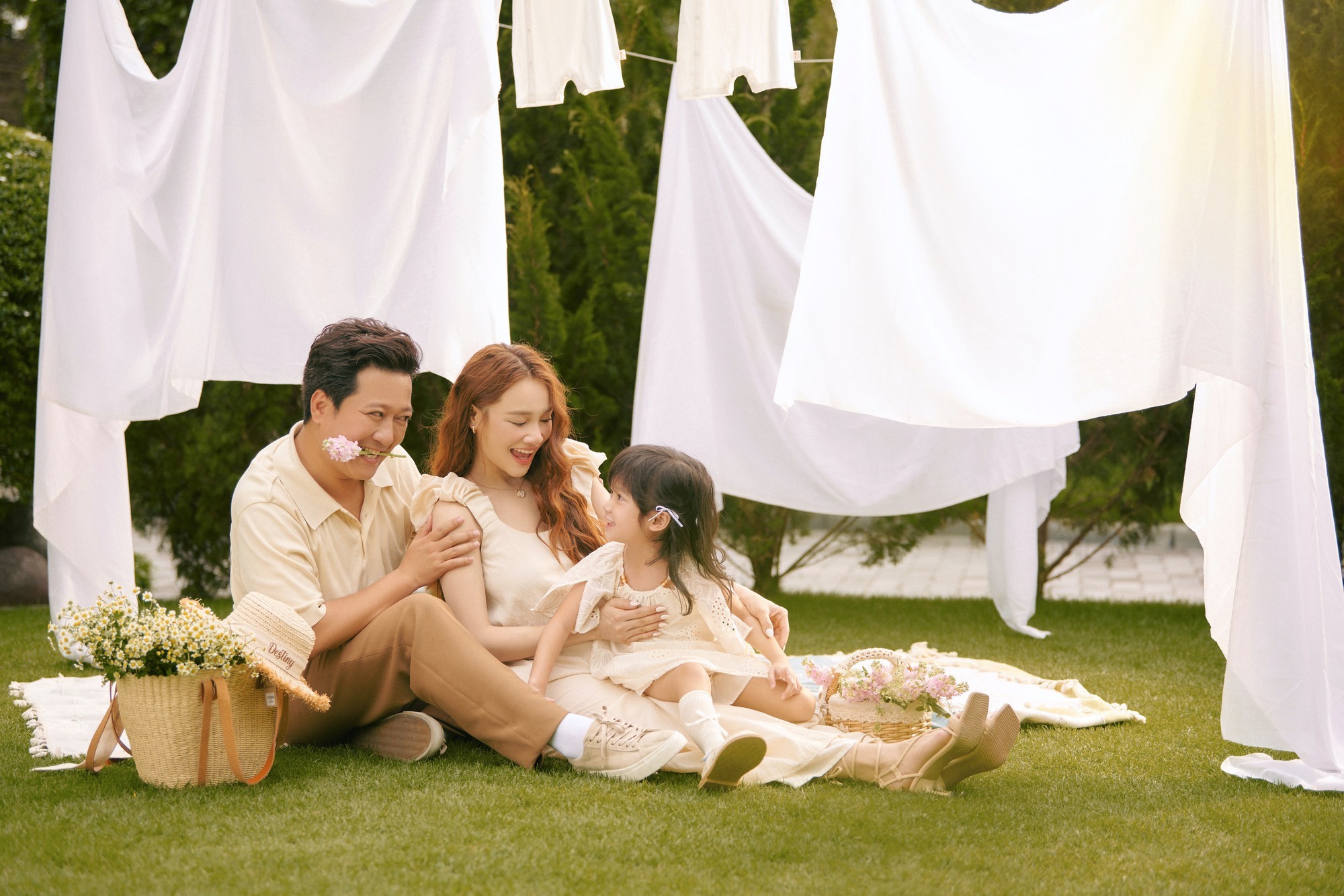Biểu cảm đáng yêu của nhóc tỳ nhà Nhã Phương - Trường Giang. Ảnh: FBNV Biểu cảm đáng yêu của nhóc tỳ nhà Nhã Phương - Trường Giang. Ảnh: FBNV