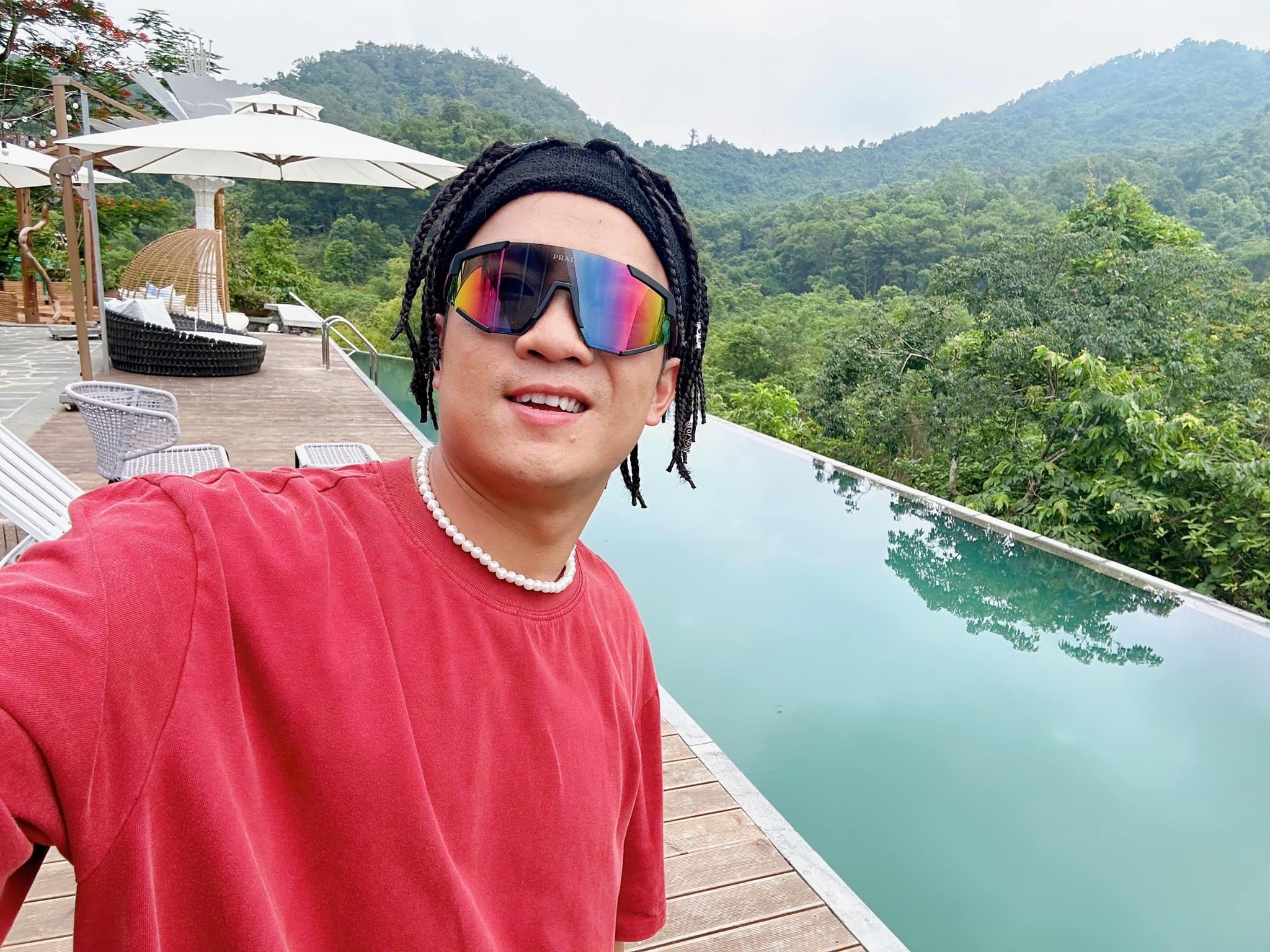 Phản ứng của con Đỗ Duy Nam khi thấy tạo hình của bố trong phim 'Biệt dược đen' - Ảnh 1