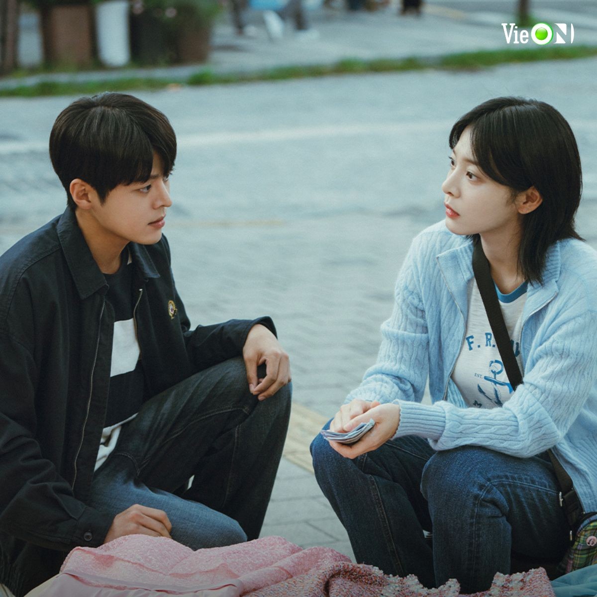 Phim 'Dưa hấu lấp lánh': Dàn cast bùng nổ visual, hứa hẹn sẽ gây ấn tượng - Ảnh 1