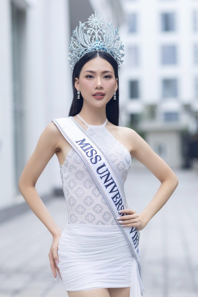 Bùi Quỳnh Hoa cho rằng, không có chuyện cô biết trước câu hỏi ứng xử. Ảnh: FBNV Bùi Quỳnh Hoa cho rằng, không có chuyện cô biết trước câu hỏi ứng xử. Ảnh: FBNV