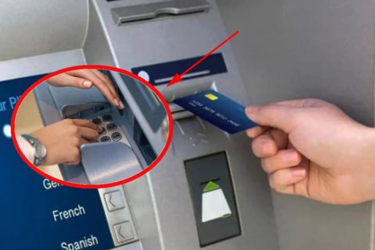 Quy trình nhả tiền từ ATM đôi lúc cũng bị gặp lỗi. Ảnh: Internet