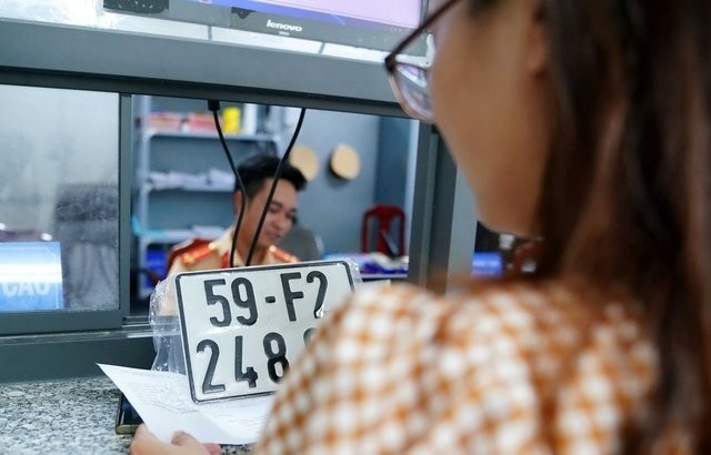 Các bước làm thủ tục thu hồi biển số, đăng ký xe cũ để không bị phạt - Ảnh 2 Các bước làm thủ tục thu hồi biển số, đăng ký xe cũ để không bị phạt - Ảnh 2
