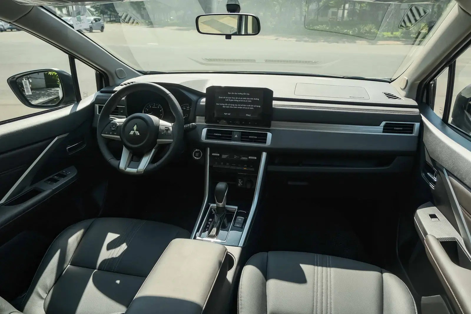 Mitsubishi Xpander: Ứng cử viên 'sáng giá' cho mẫu xe bán chạy nhất năm 2023 - Ảnh 4