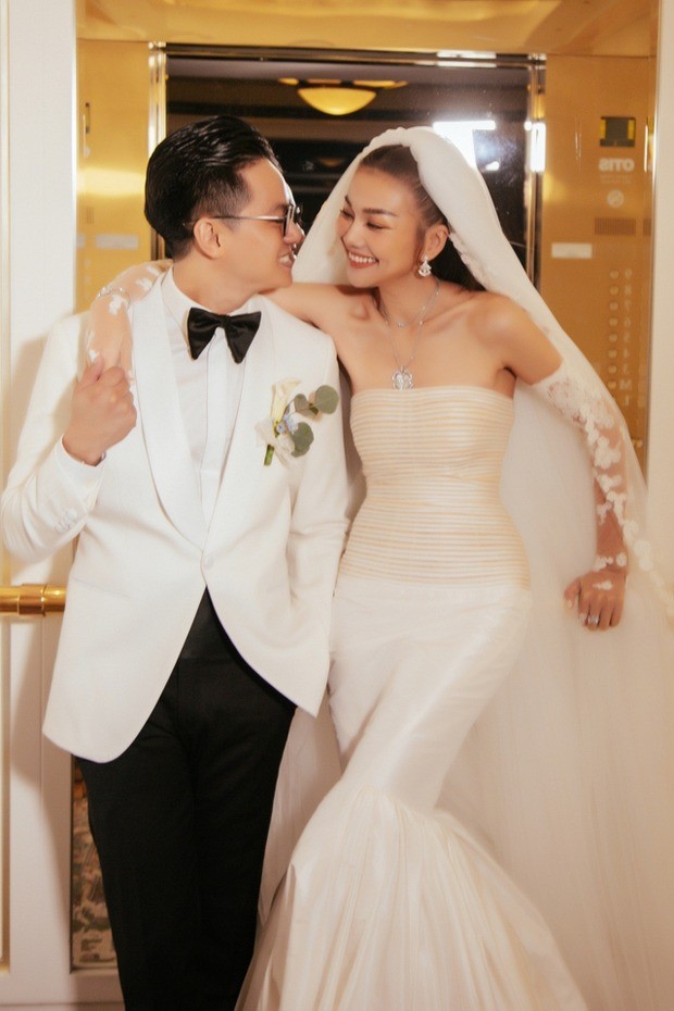 Thanh Hằng dù kết hôn nhưng vẫn sống trong căn biệt thự của mình. Ảnh: FBNV Thanh Hằng dù kết hôn nhưng vẫn sống trong căn biệt thự của mình. Ảnh: FBNV