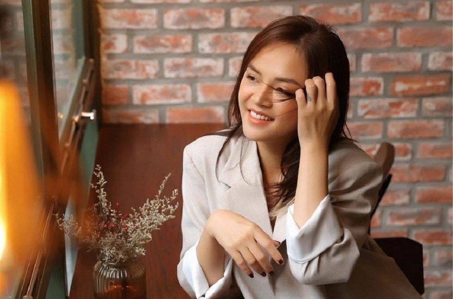 Thu Quỳnh tâm sự, việc bị gắn tên vào clip đen khiến cô rút ra nhiều kinh nghiệm. Ảnh: FBNV Thu Quỳnh tâm sự, việc bị gắn tên vào clip đen khiến cô rút ra nhiều kinh nghiệm. Ảnh: FBNV