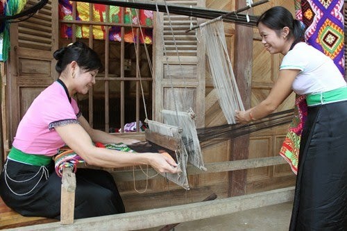 Ở xứ Thanh có 1 miền gái đẹp nức tiếng, bao chàng trai lui tới đều phải nức nở khen - Ảnh 1