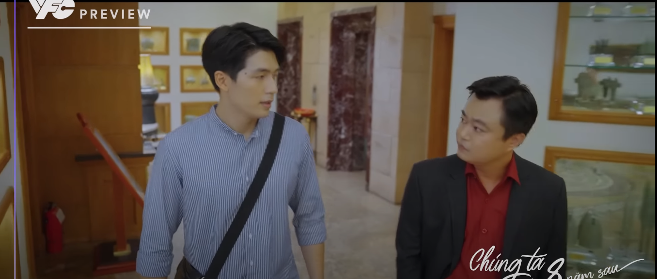 'Chúng ta của 8 năm sau' tập 5: Ông Quảng tiếp tục nghi ngờ, Lâm 'đánh đổi' chuyện tình cảm để thăng chức? - Ảnh 4 'Chúng ta của 8 năm sau' tập 5: Ông Quảng tiếp tục nghi ngờ, Lâm 'đánh đổi' chuyện tình cảm để thăng chức? - Ảnh 4