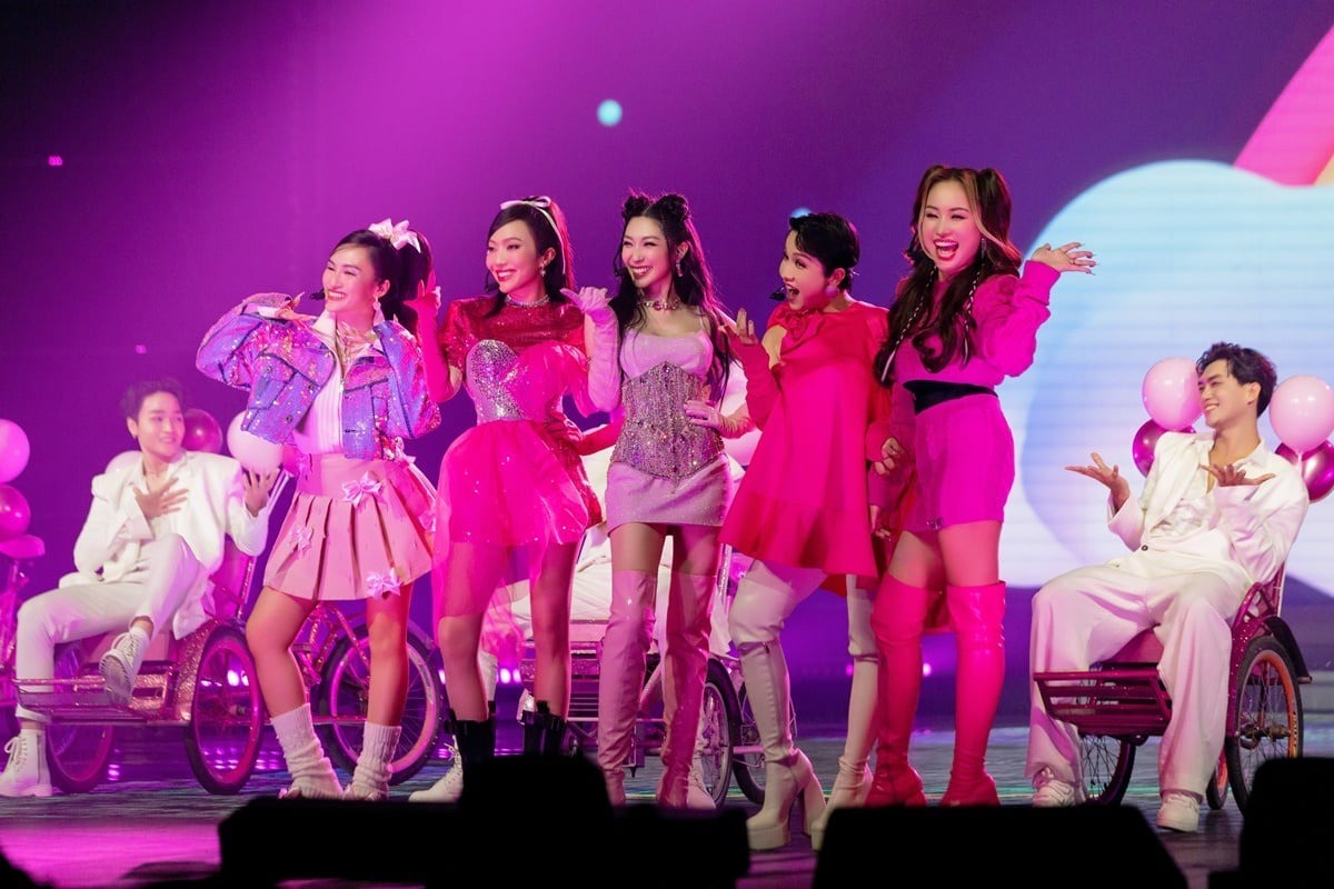 Phần thể hiện của các 'chị đẹp' trong tập 4 chương trình 'Chị đẹp đạp gió rẽ sóng'. Ảnh: NSX