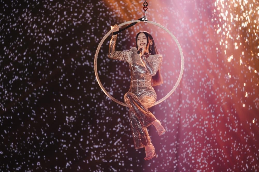 'Chị đẹp đạp gió rẽ sóng' tập 5: Diva Hồng Nhung - Lan Ngọc - Lynk Lee gây bão mạng vì màn vũ đạo cực slay - Ảnh 1