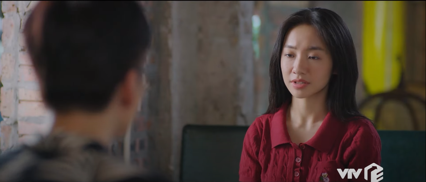 'Chúng ta của 8 năm sau' tập 13: Tùng thực lòng yêu Nguyệt, bố nuôi Dương đưa ra lý lẽ về ông Quảng - Ảnh 1