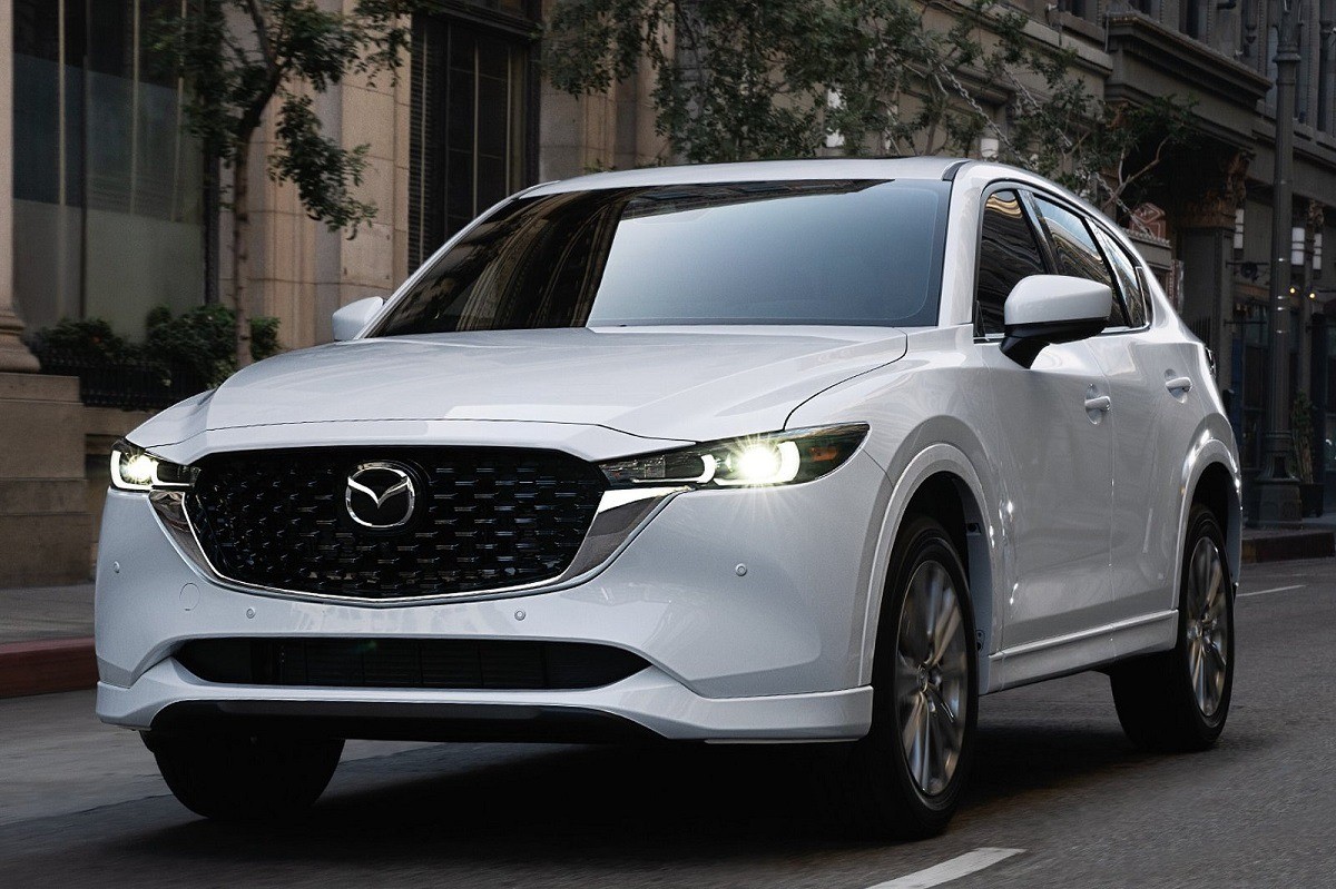 Mazda CX-5 2024 ra mắt với thiết kế mới, trang bị xịn đét: Giá bán lại khiến nhiều người suy nghĩ - Ảnh 2 Mazda CX-5 2024 ra mắt với thiết kế mới, trang bị xịn đét: Giá bán lại khiến nhiều người suy nghĩ - Ảnh 2