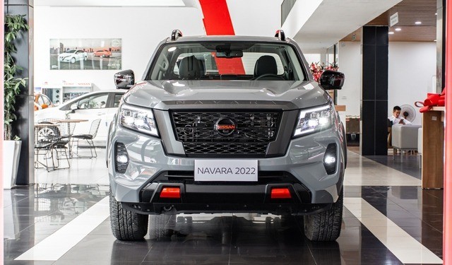 Nissan Navara giảm giá 185 triệu tại đại lý: Bản Pro4X đắt nhất còn 785 triệu, Ranger Wildtrak phải lo lắng? - Ảnh 3 Nissan Navara giảm giá 185 triệu tại đại lý: Bản Pro4X đắt nhất còn 785 triệu, Ranger Wildtrak phải lo lắng? - Ảnh 3