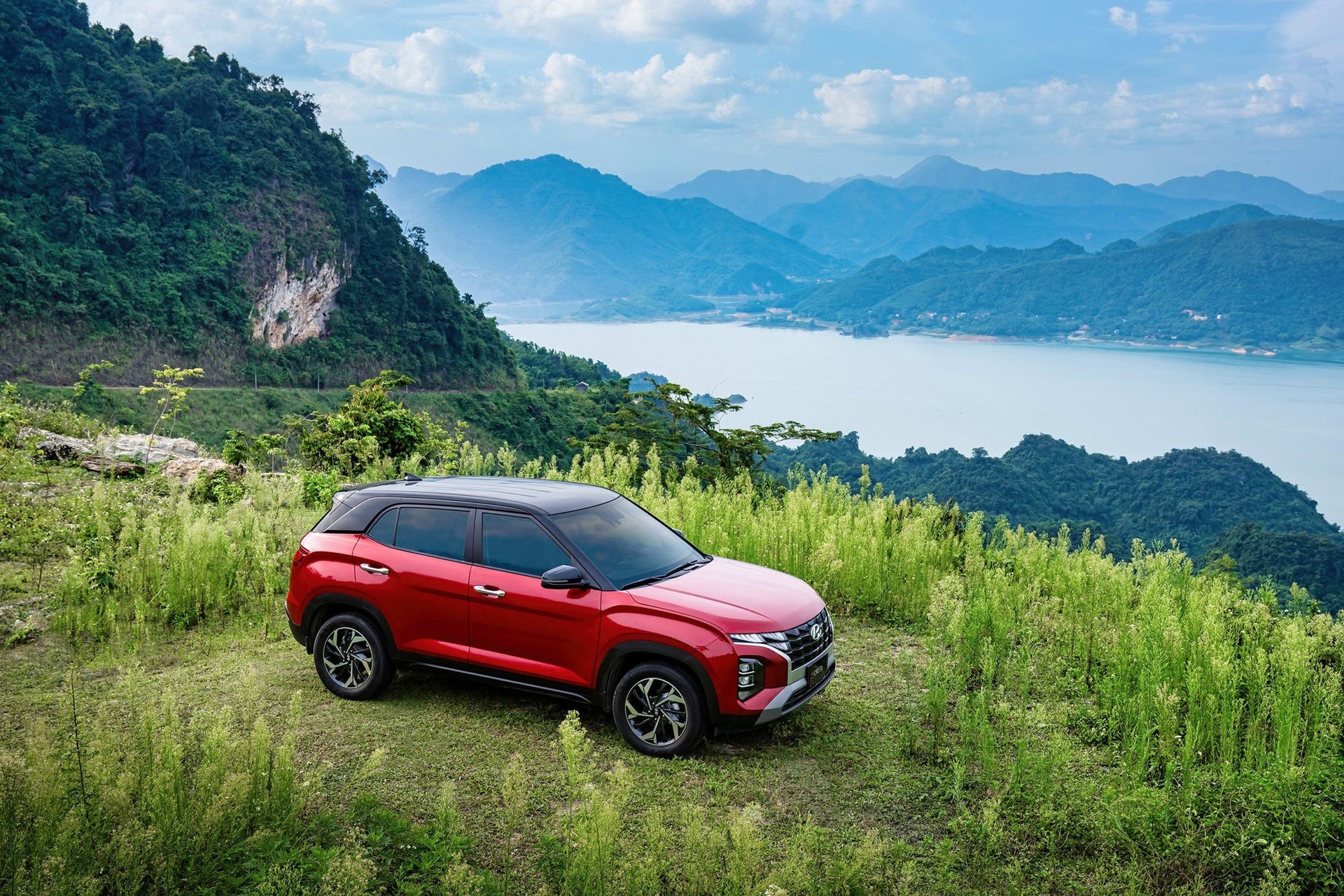 Cập nhật bảng giá Hyundai Creta mới nhất đầu tháng 1/2024: Trang bị và ưu đãi đã đủ khiến khách hàng xuống tiền? - Ảnh 3 Cập nhật bảng giá Hyundai Creta mới nhất đầu tháng 1/2024: Trang bị và ưu đãi đã đủ khiến khách hàng xuống tiền? - Ảnh 3