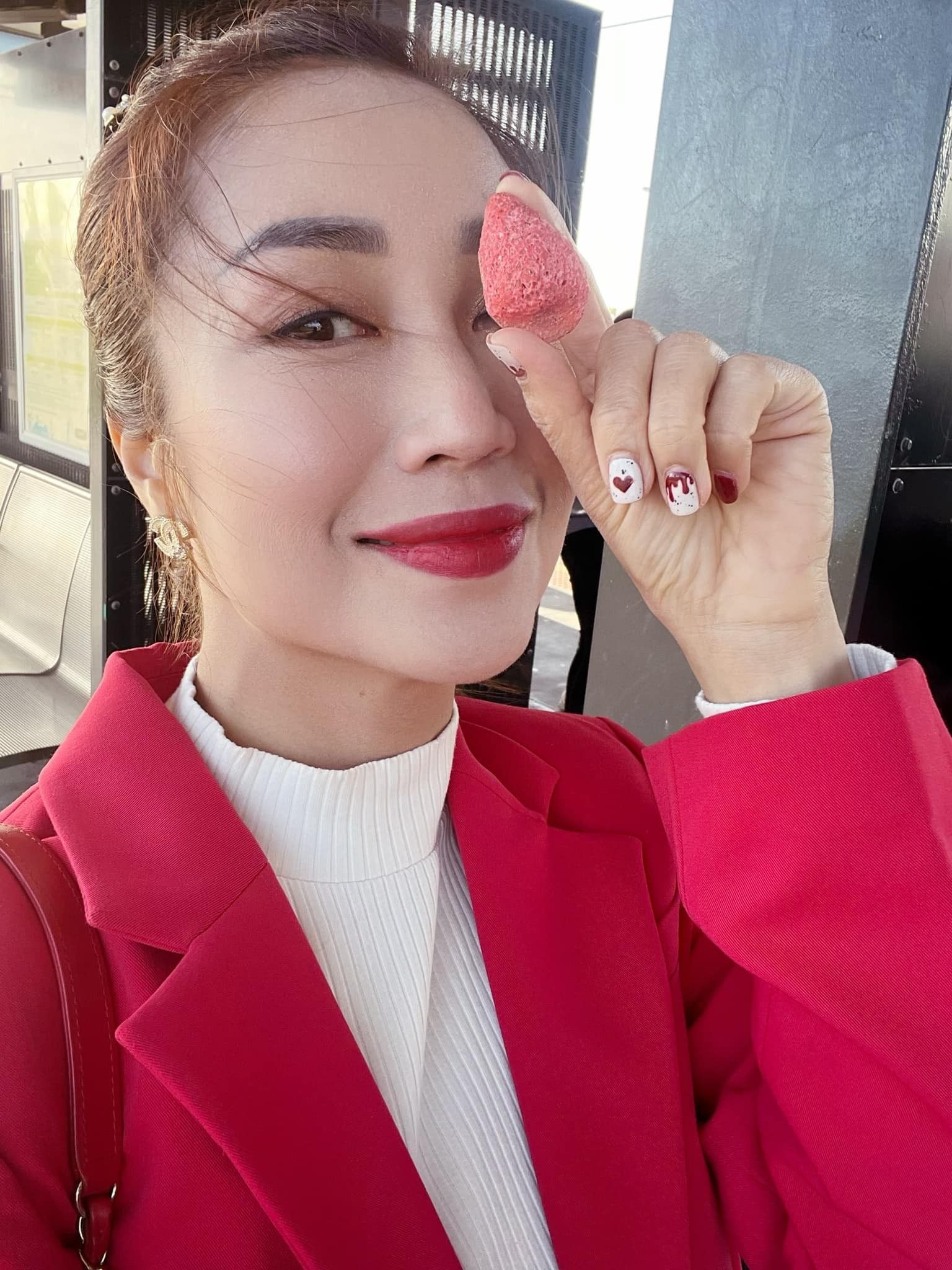 Ốc Thanh Vân khoe khoảnh khắc tại Úc. Ảnh: FBNV