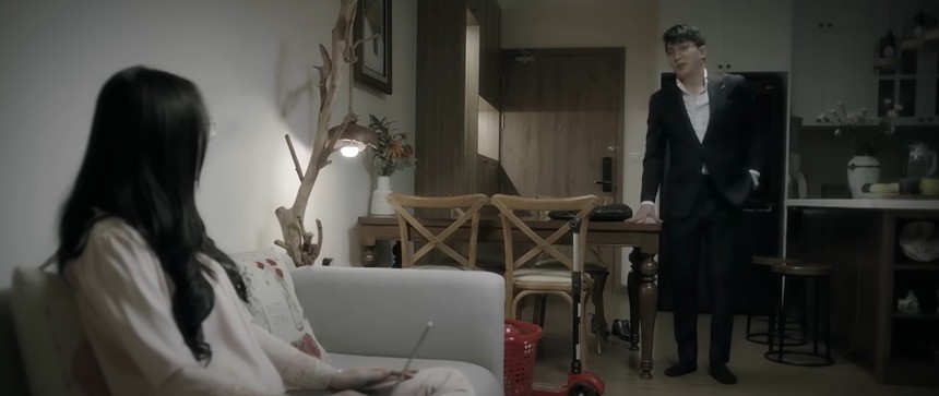 'Chúng ta của 8 năm sau' tập 27: Nguyệt phát hiện chồng nói dối, Dương được Lâm tán tỉnh - Ảnh 5