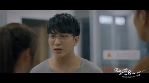 'Chúng ta của 8 năm sau' tập 29: Bị Tùng 'tặng' cho cặp sừng, cô giáo Nguyệt đưa ra quyết định mạnh tay - Ảnh 2 'Chúng ta của 8 năm sau' tập 29: Bị Tùng 'tặng' cho cặp sừng, cô giáo Nguyệt đưa ra quyết định mạnh tay - Ảnh 2
