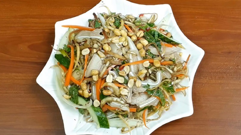 Cách làm nộm hoa chuối tai heo không thâm đơn giản, dễ làm thích hợp để ăn giải ngấy dịp Tết này - Ảnh 6 Cách làm nộm hoa chuối tai heo không thâm đơn giản, dễ làm thích hợp để ăn giải ngấy dịp Tết này - Ảnh 6