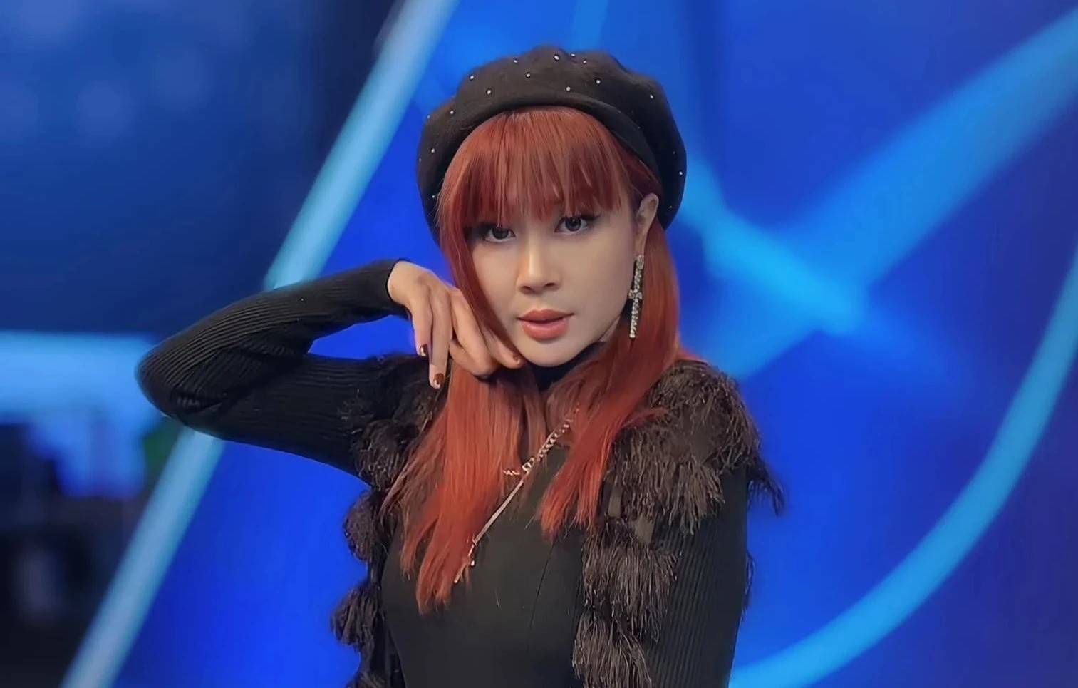 Động thái mới của nhạc sĩ Lưu Thiên Hương sau khi 'tố' đồng nghiệp ném điện thoại vào mặt - Ảnh 1