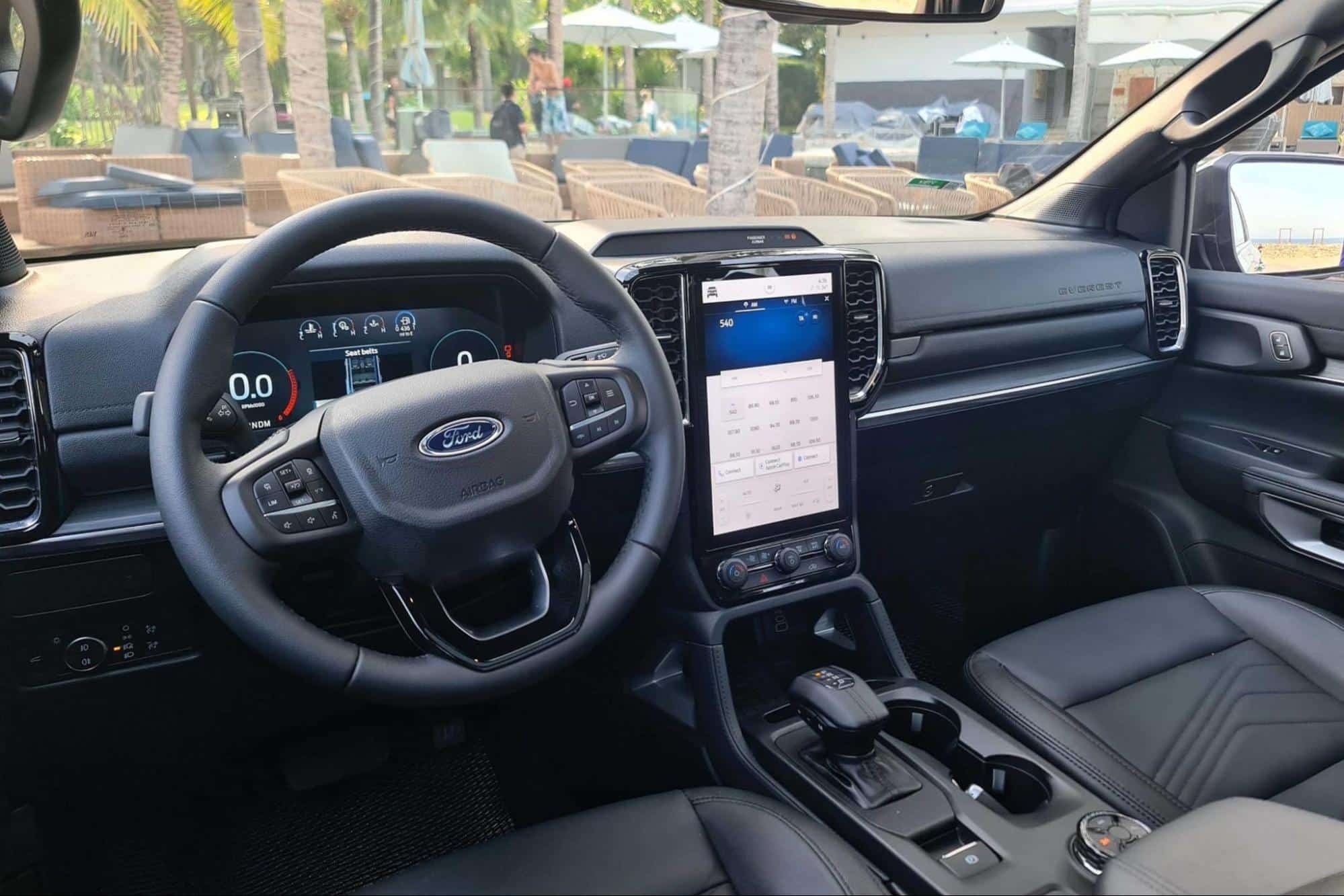 Đối thủ Toyota Fortuner chính thức lộ diện, nhìn kỹ đẹp mê ly giá lại gây thương nhớ diện mạo đẹp thôi rồi! - Ảnh 2