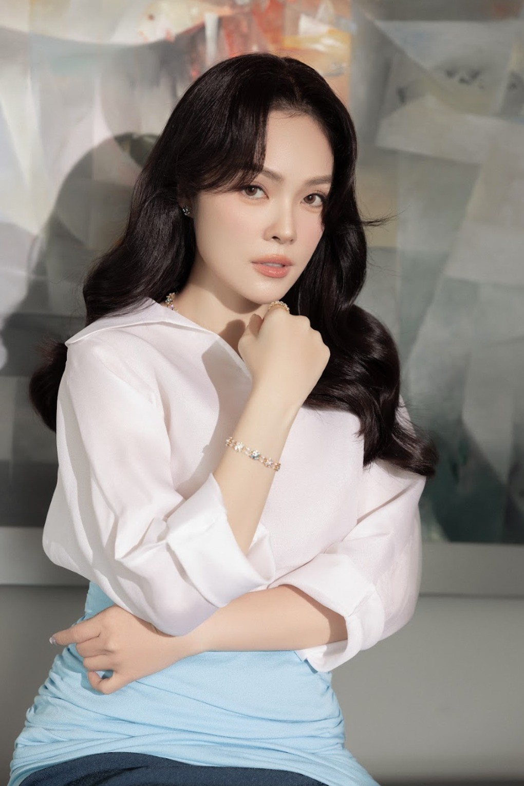 Nhan sắc của Dương Cẩm Lynh ngày càng mặn mà. Ảnh: FBNV