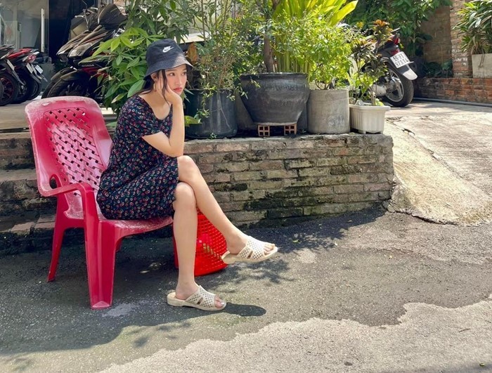 Người đẹp 2k2 được mệnh danh là 'thần tiên tỷ tỷ' thế hệ mới. Ảnh: Facebook Phương Nhi. Người đẹp 2k2 được mệnh danh là 'thần tiên tỷ tỷ' thế hệ mới. Ảnh: Facebook Phương Nhi.