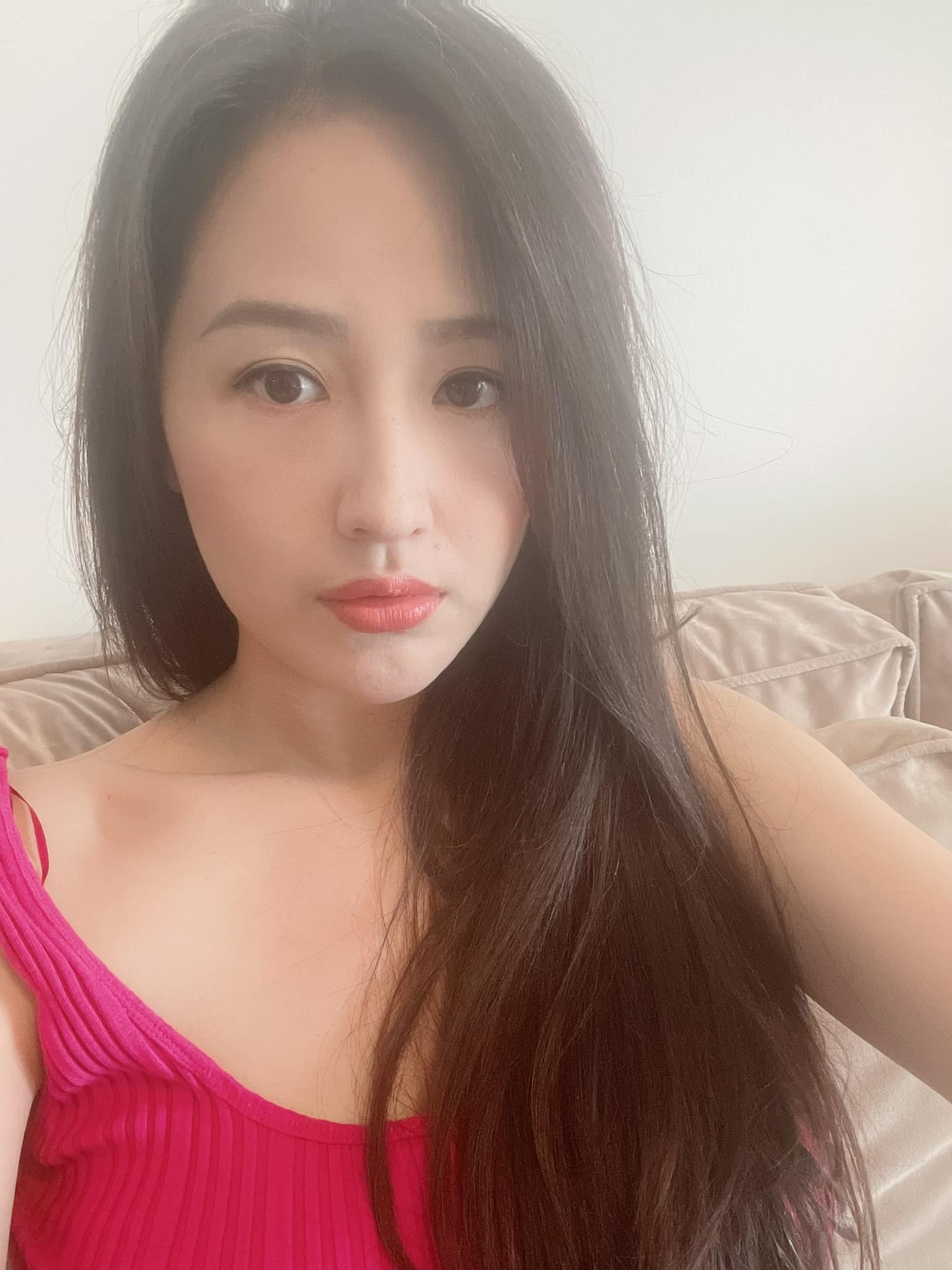 Trước đó, nàng hậu cũng thông báo việc đáp chuyến bay về Hà Nội sau khi sức khỏe hồi phục.  Ảnh: FB Mai Phương Thúy.