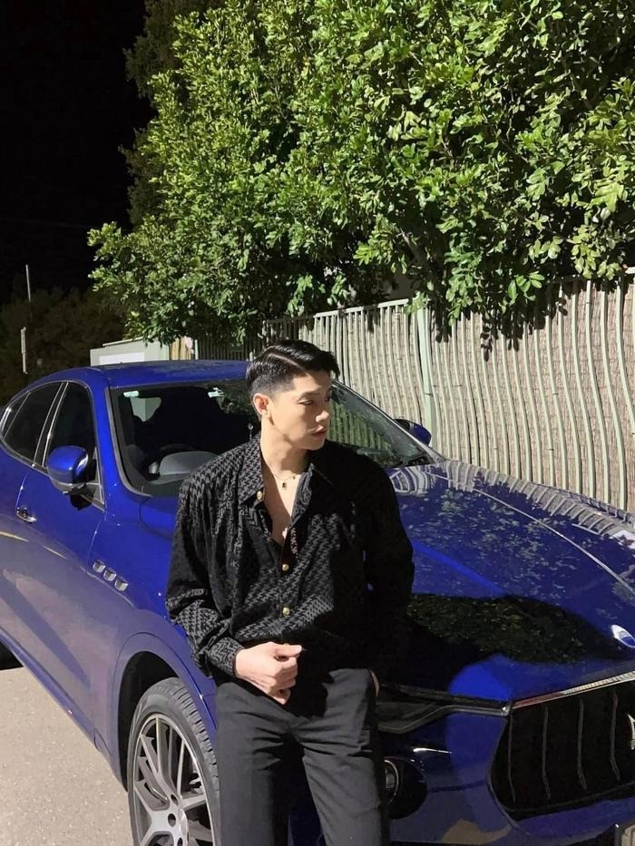 Noo Phước Thịnh bị soi chỉnh ảnh quá đà. Ảnh: FB Noo Phước Thịnh. Noo Phước Thịnh bị soi chỉnh ảnh quá đà. Ảnh: FB Noo Phước Thịnh.